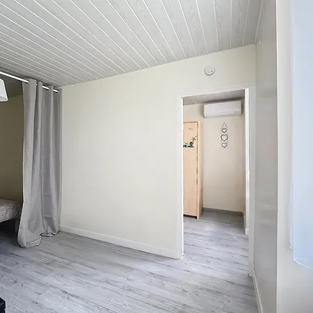 Les Lauriers Roses - 2 Bedrooms Near Blaye Saint-Palais (Gironde)